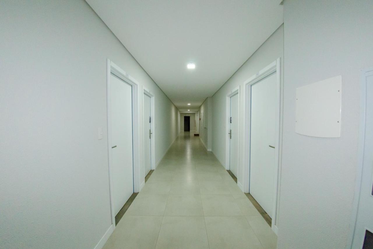 Apartamento A 30M Da Praia Com Ampla Vista Mar Флорианополис Экстерьер фото